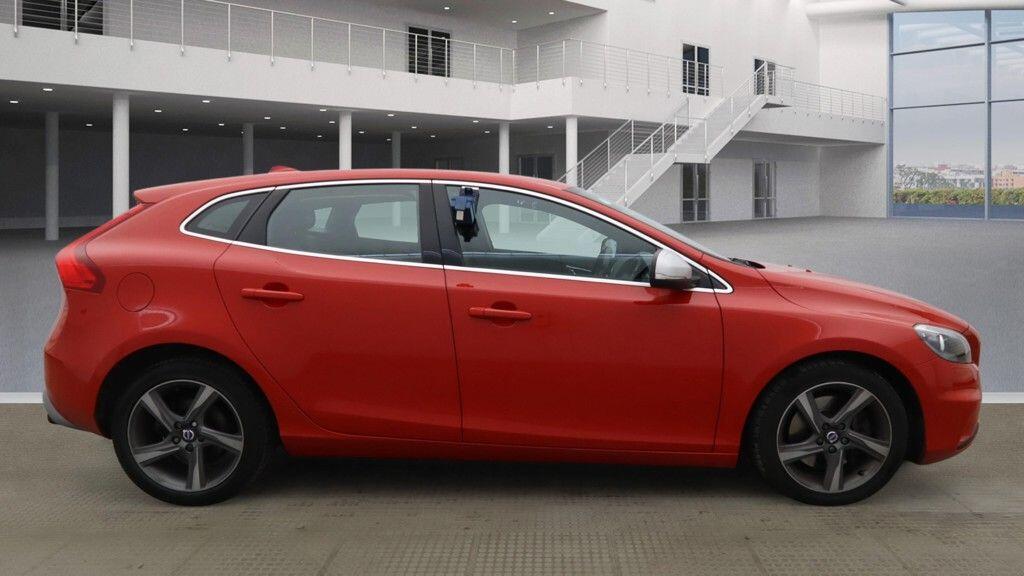 Used Volvo V40 2016 for sale - 77109773: Photo 7