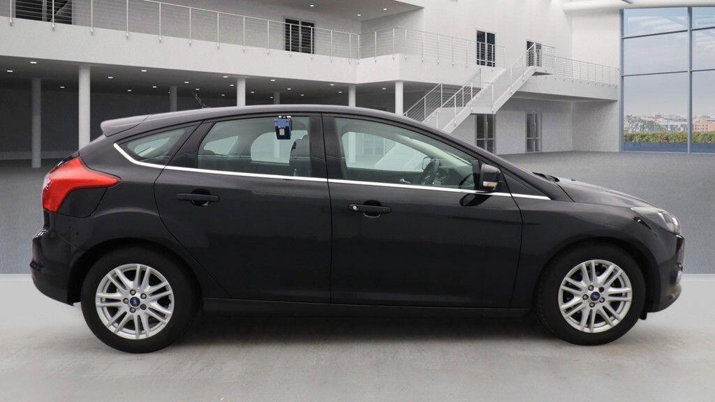 Used Ford Focus 2012 for sale - 76850137: Photo 7