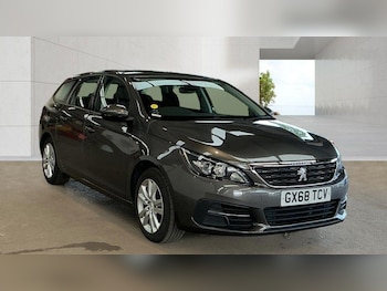 Used Peugeot 308 2018 for sale - 79484476: Photo