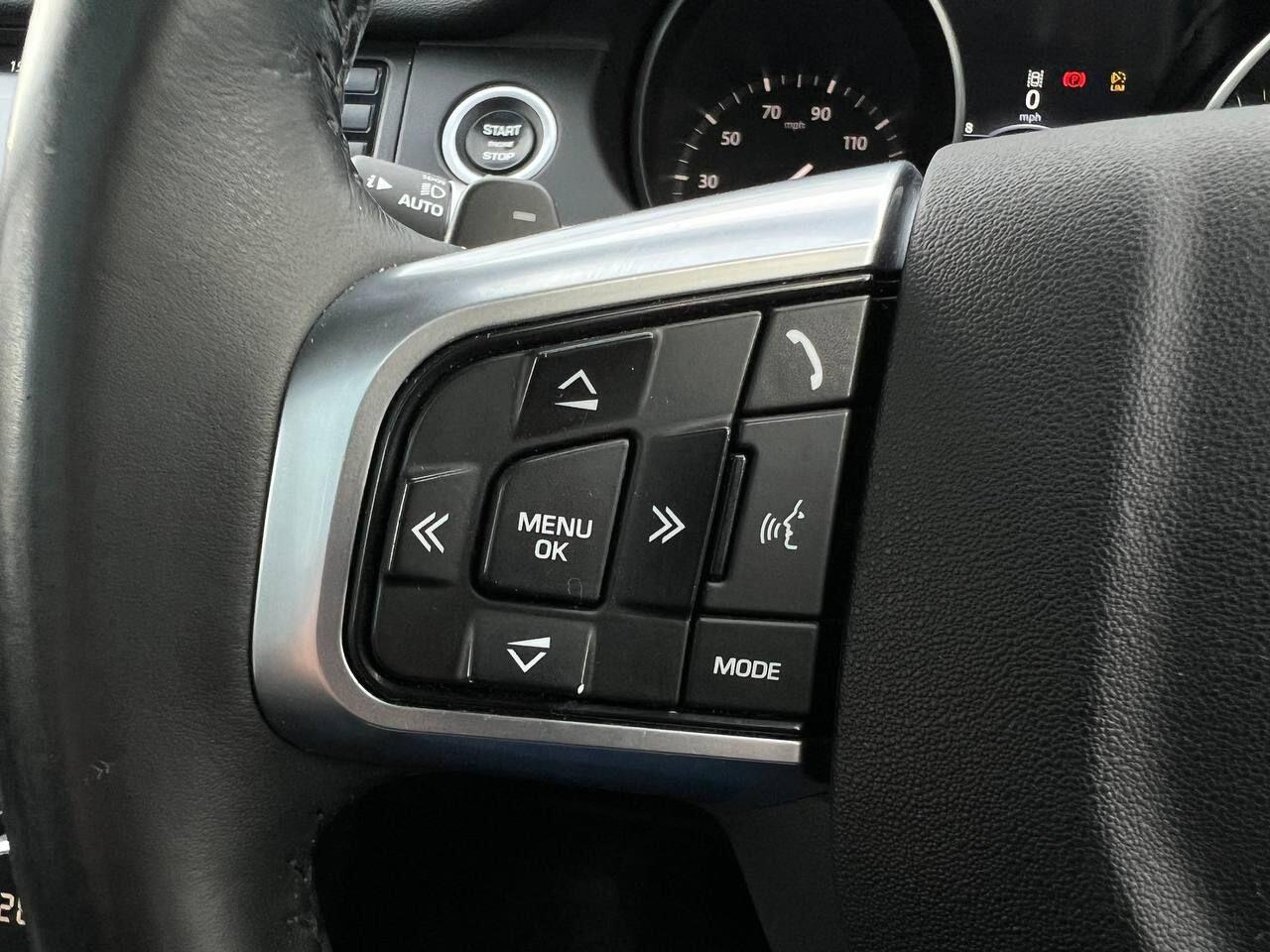 Used Land Rover Discovery Sport 2017 for sale - 77242428: Photo 42