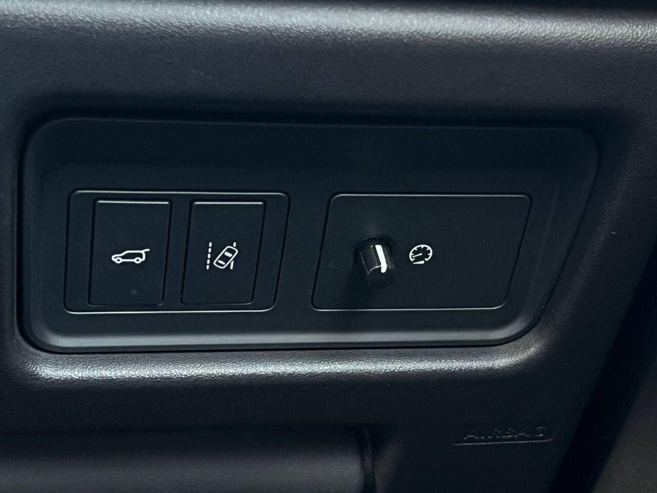 Used Land Rover Discovery Sport 2017 for sale - 77242428: Photo 48