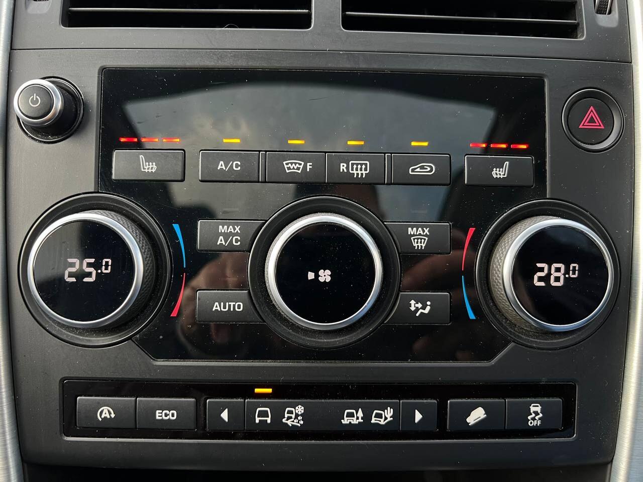 Used Land Rover Discovery Sport 2017 for sale - 77242428: Photo 50