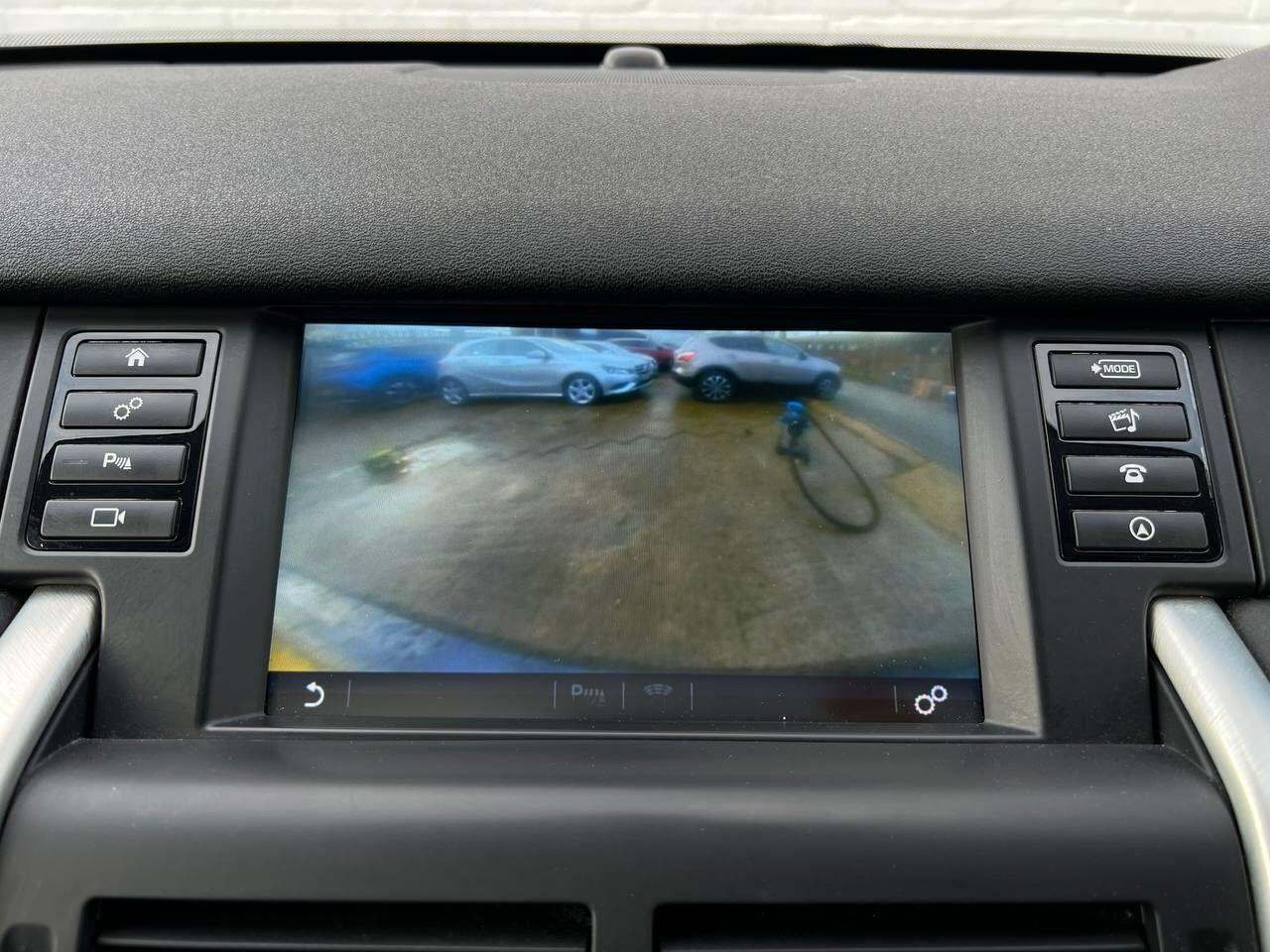 Used Land Rover Discovery Sport 2017 for sale - 77242428: Photo 55