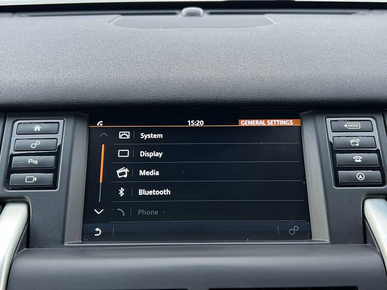 Used Land Rover Discovery Sport 2017 for sale - 77242428: Photo 59