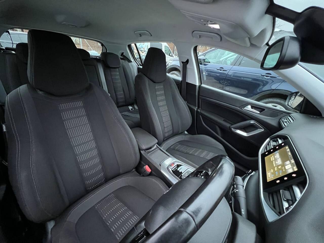 Used Peugeot 308 2015 for sale - 76942685: Photo 19