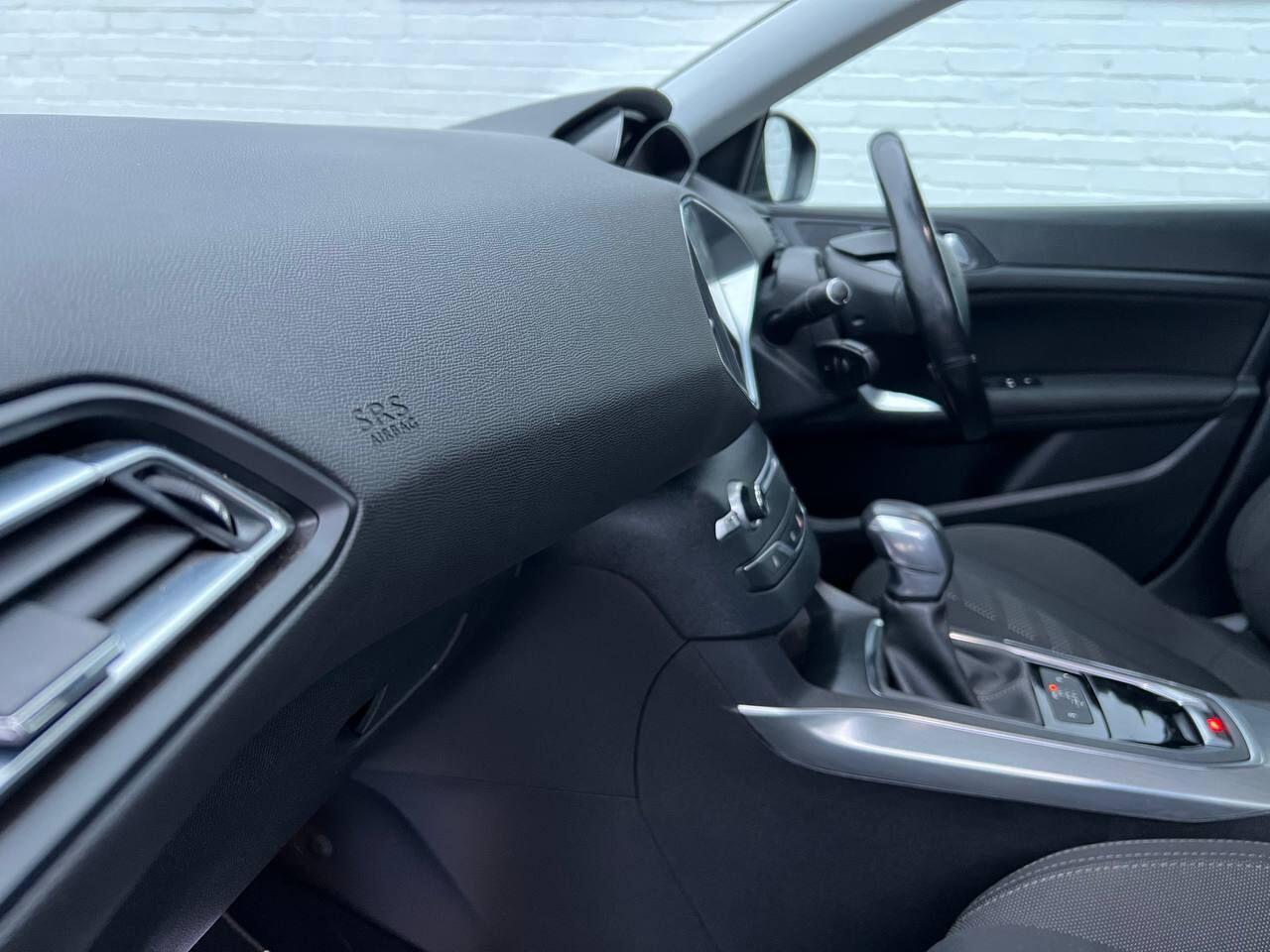 Used Peugeot 308 2015 for sale - 76942685: Photo 24