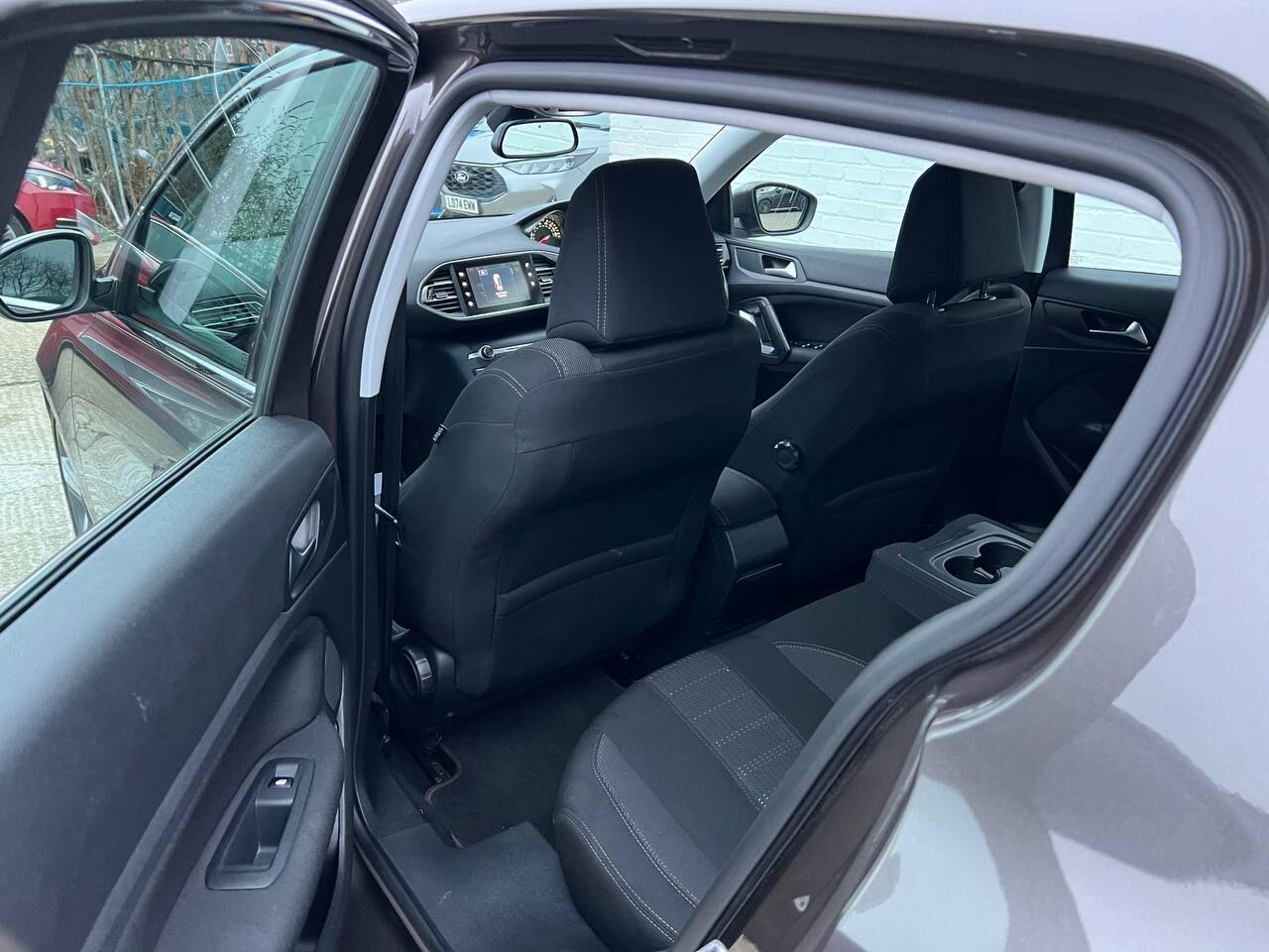 Used Peugeot 308 2015 for sale - 76942685: Photo 28