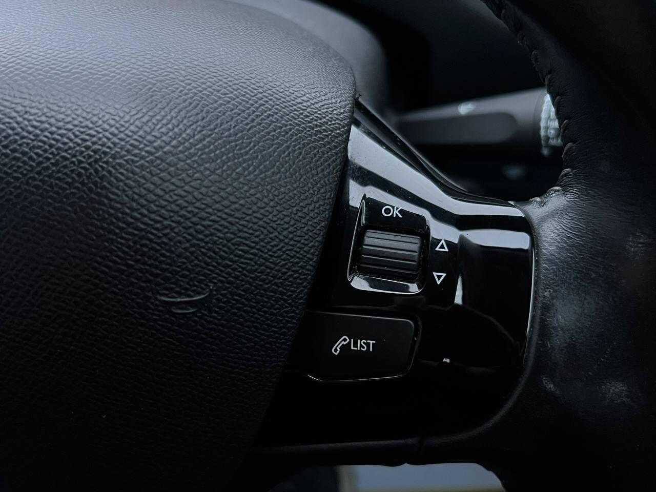 Used Peugeot 308 2015 for sale - 76942685: Photo 38