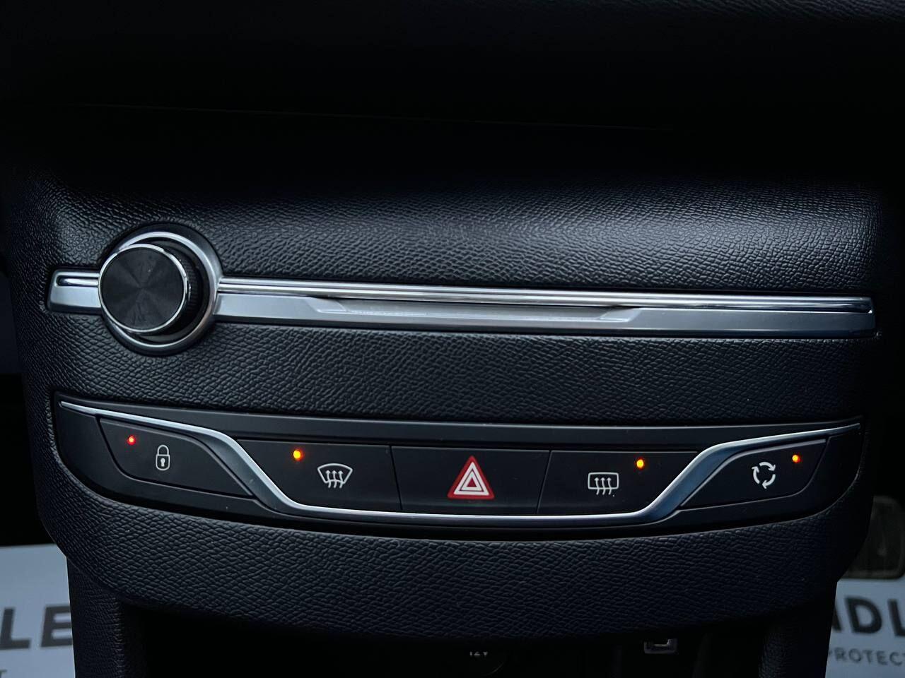 Used Peugeot 308 2015 for sale - 76942685: Photo 45