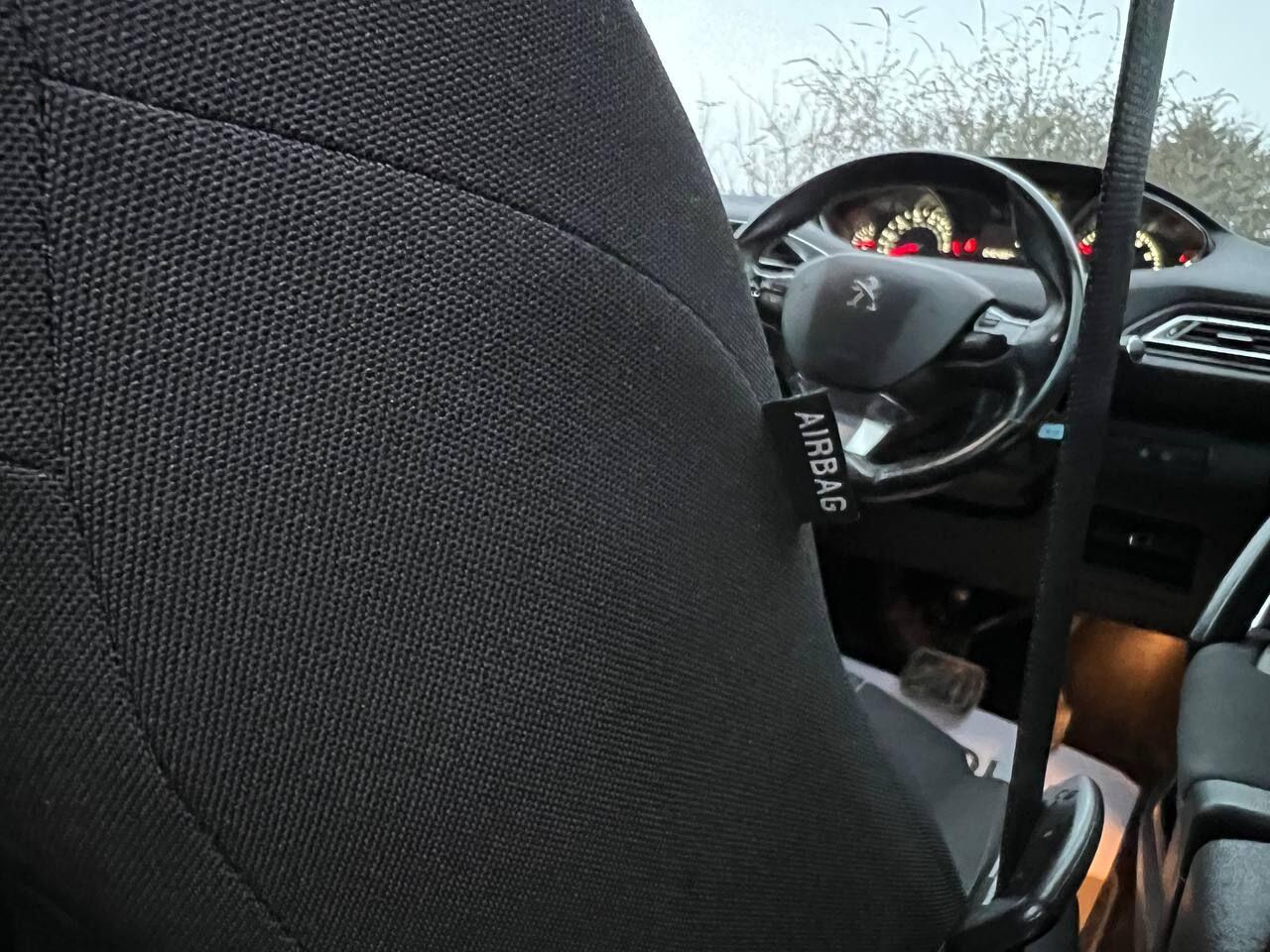 Used Peugeot 308 2015 for sale - 76942685: Photo 62