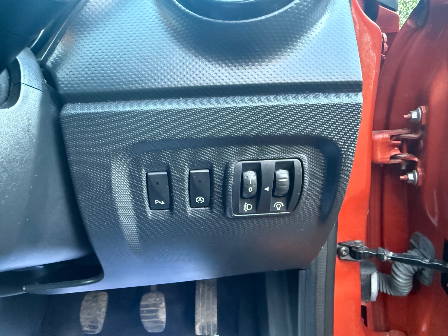 Used Renault Captur 2014 for sale - 77878654: Photo 18