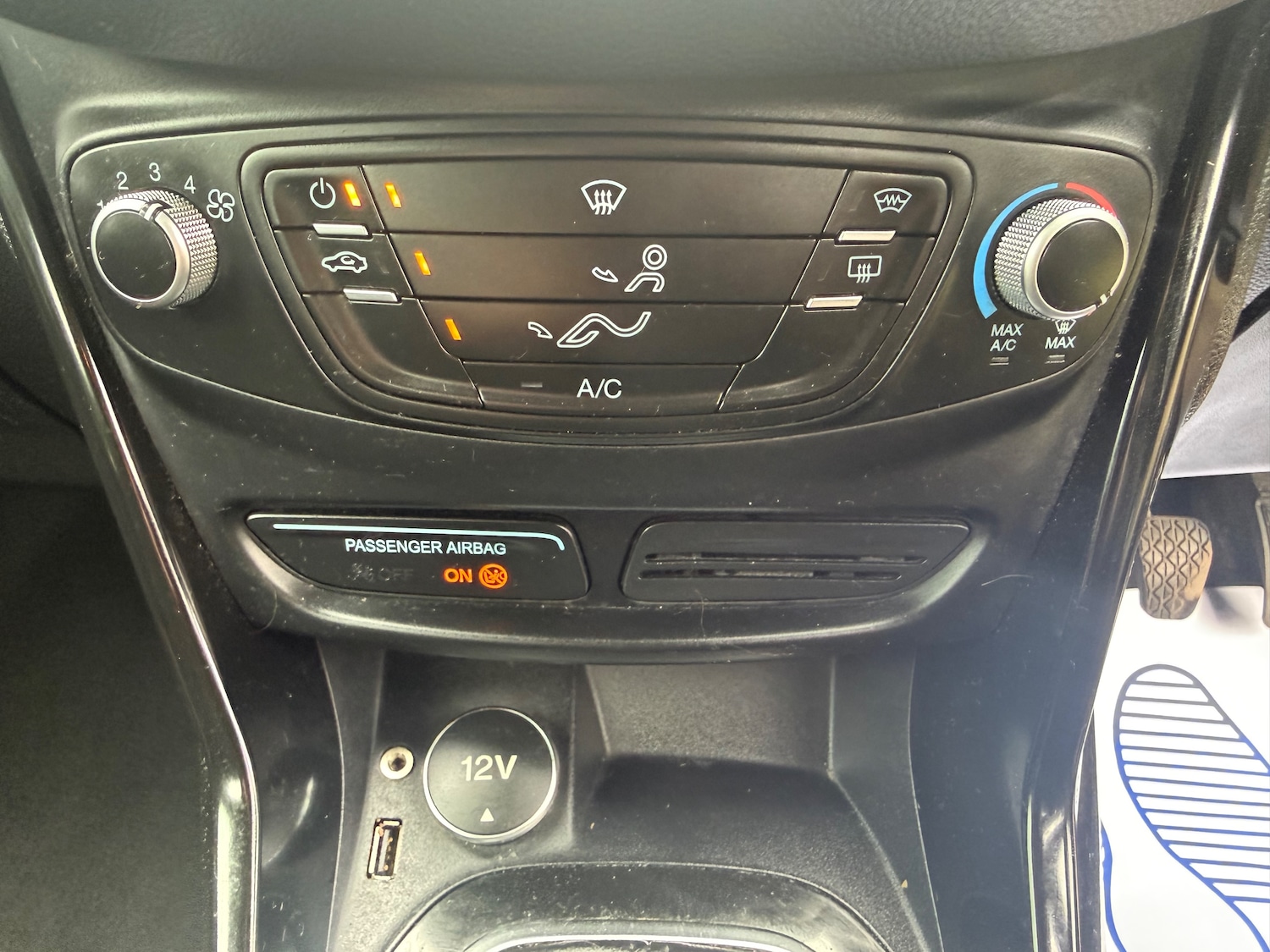 Used Ford B-MAX 2015 for sale - 78150434: Photo 15