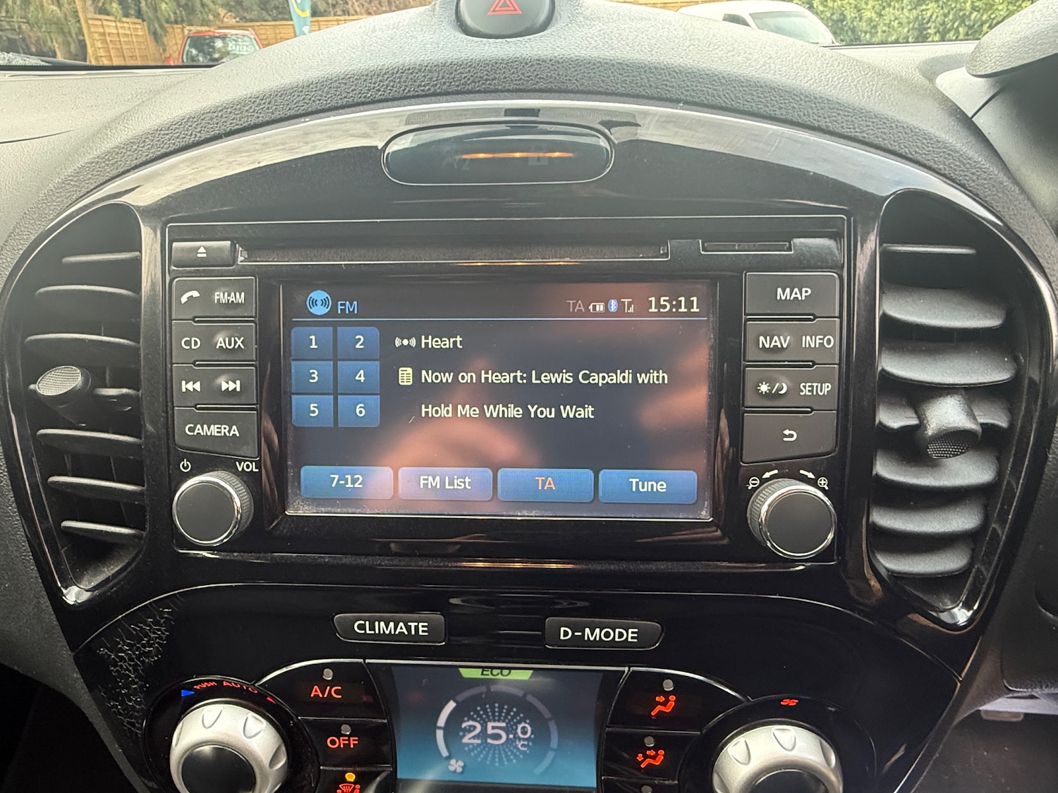 Used Nissan Juke 2014 for sale - 77911349: Photo 17