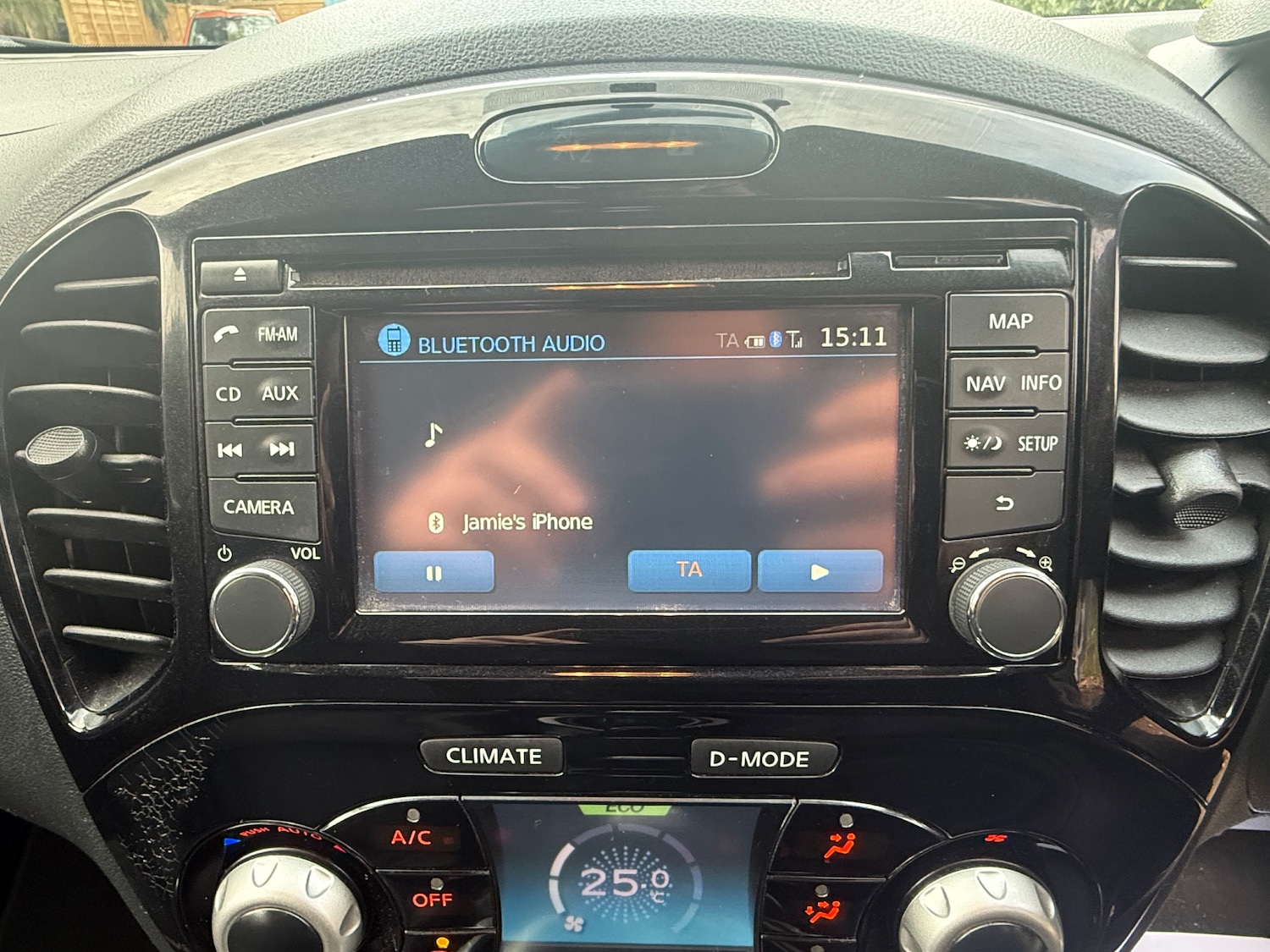 Used Nissan Juke 2014 for sale - 77911349: Photo 19