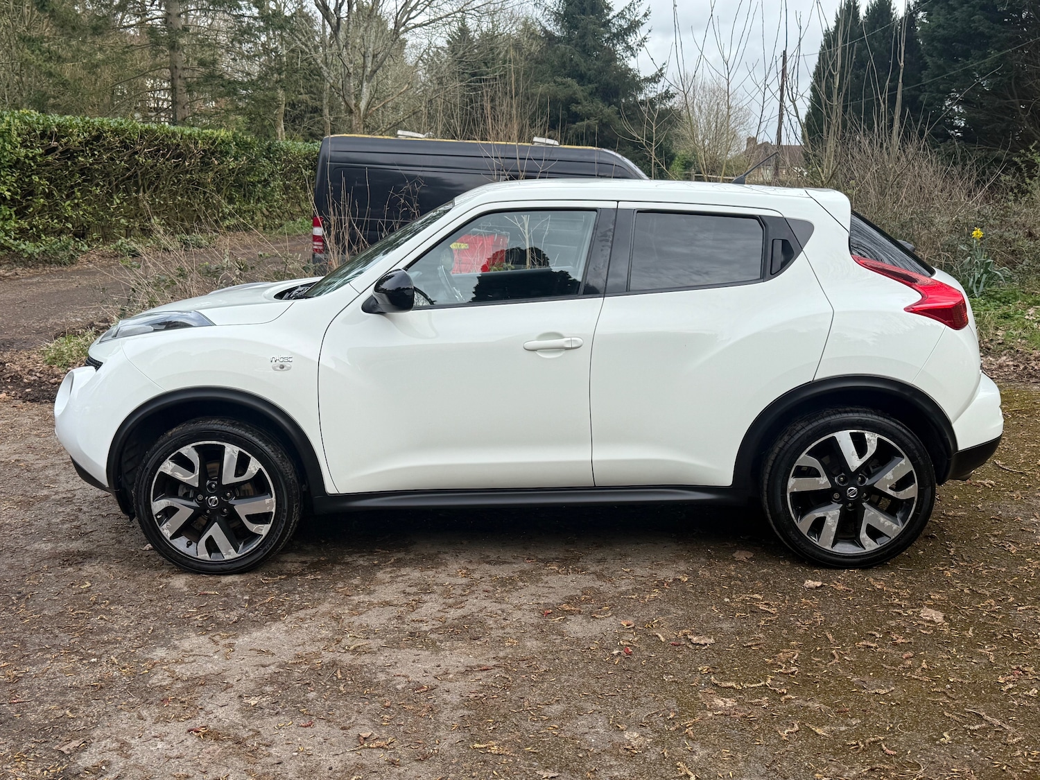 Used Nissan Juke 2014 for sale - 77911349: Photo 4