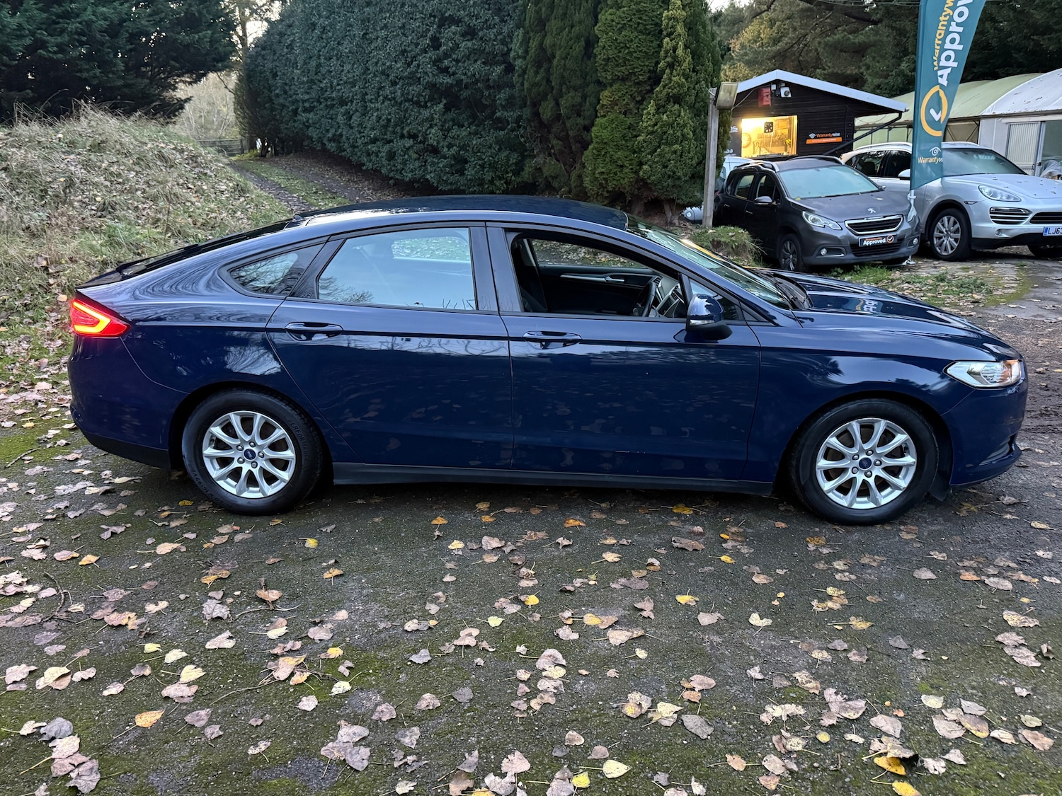 Used Ford Mondeo 2017 for sale - 77110150: Photo 8
