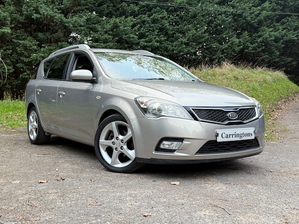 Used Kia Ceed 2011 for sale - 76281100: Photo 1