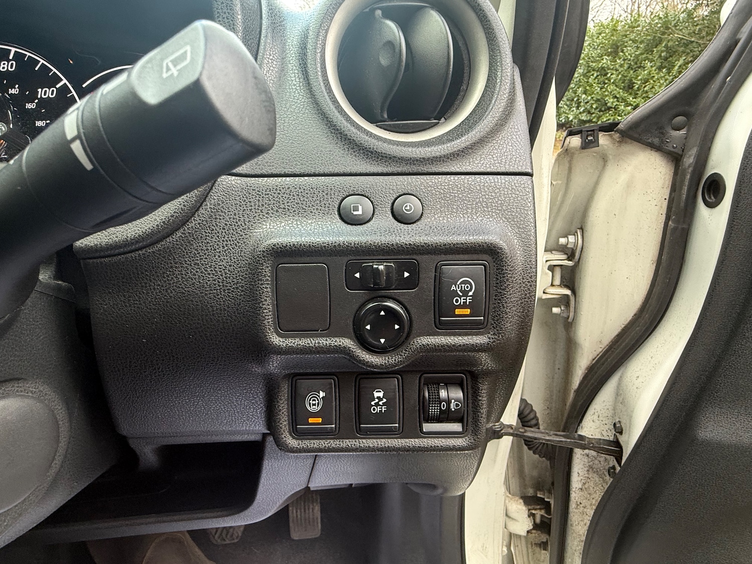 Used Nissan Note 2013 for sale - 77382055: Photo 20