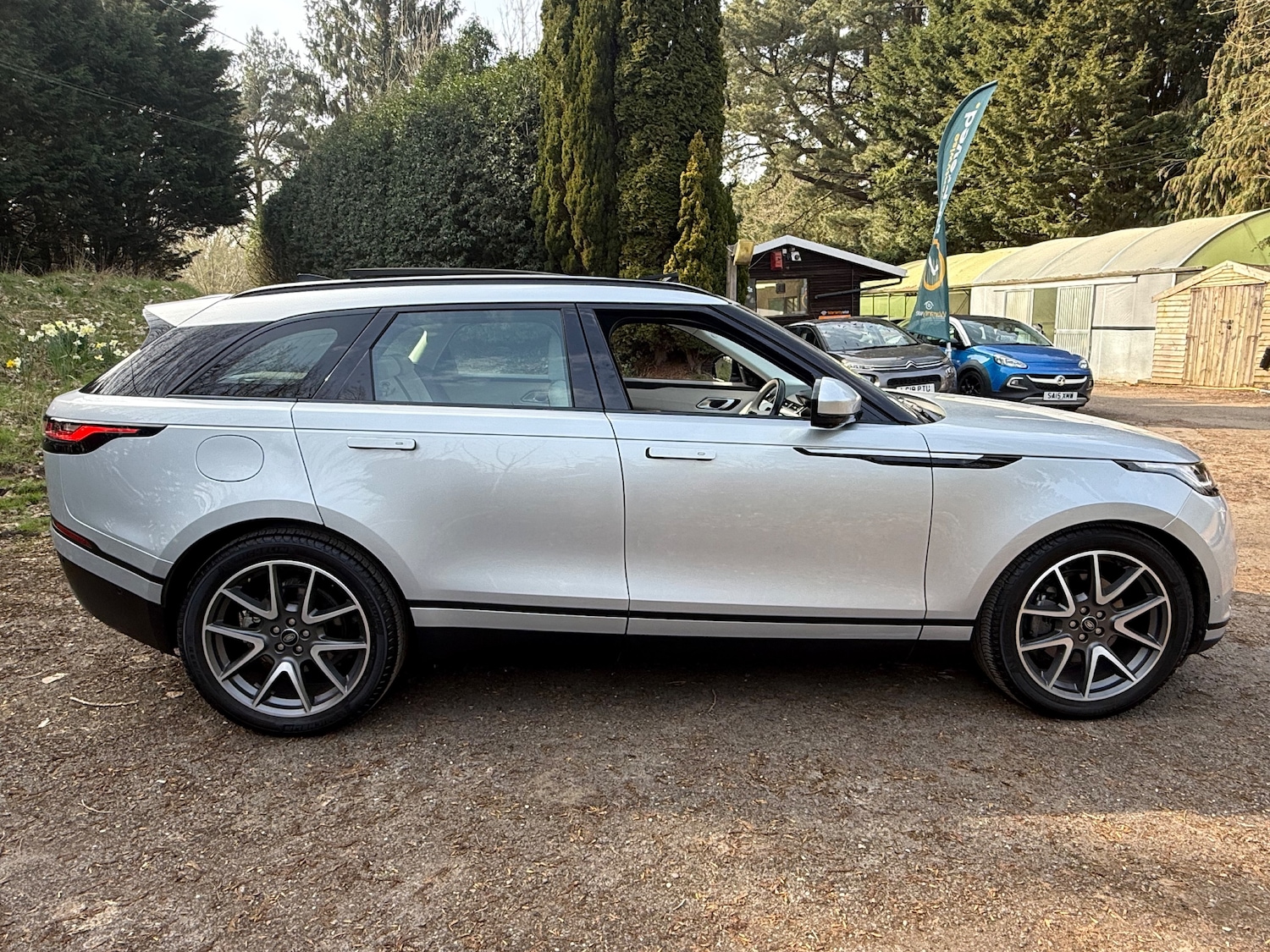 Used Land Rover Range Rover Velar 2021 for sale - 77966588: Photo 8