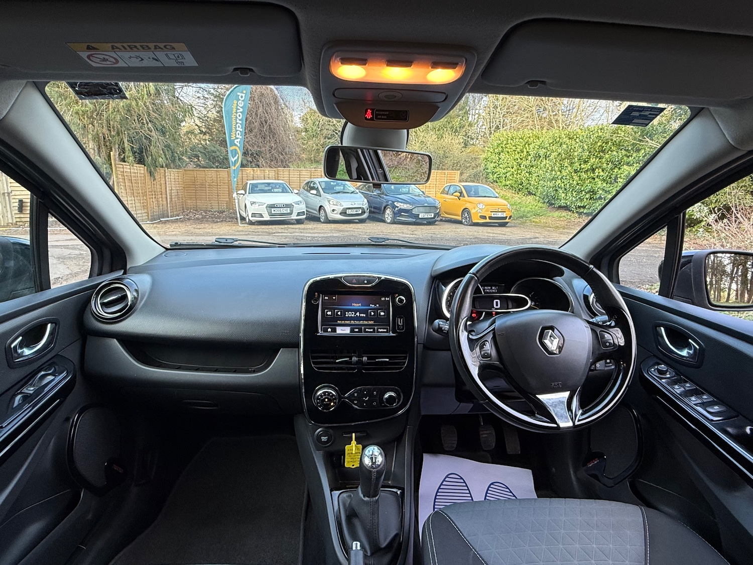 Used Renault Clio 2014 for sale - 77834733: Photo 11