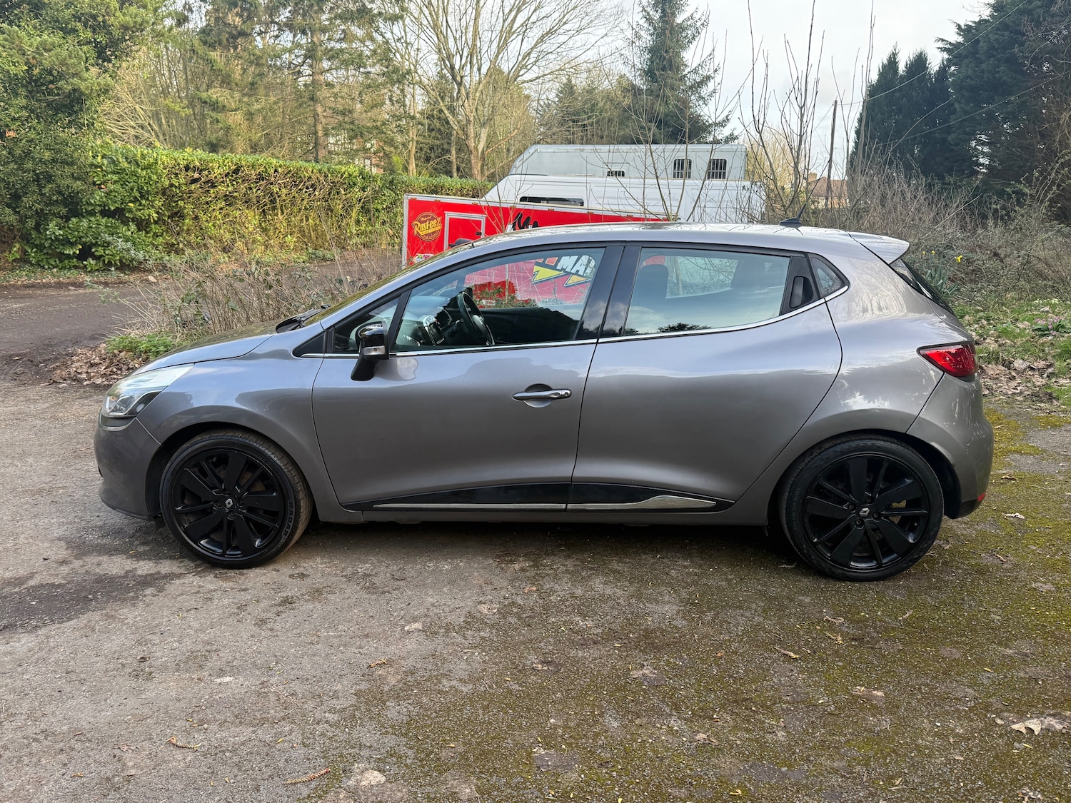 Used Renault Clio 2014 for sale - 77834733: Photo 4