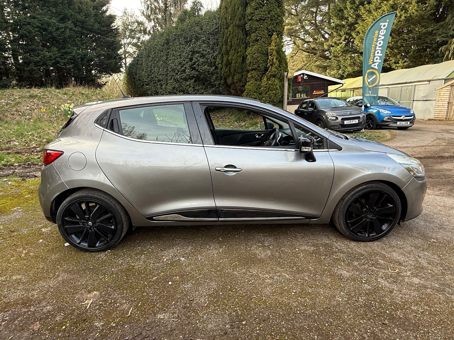 Used Renault Clio 2014 for sale - 77834733: Photo 8