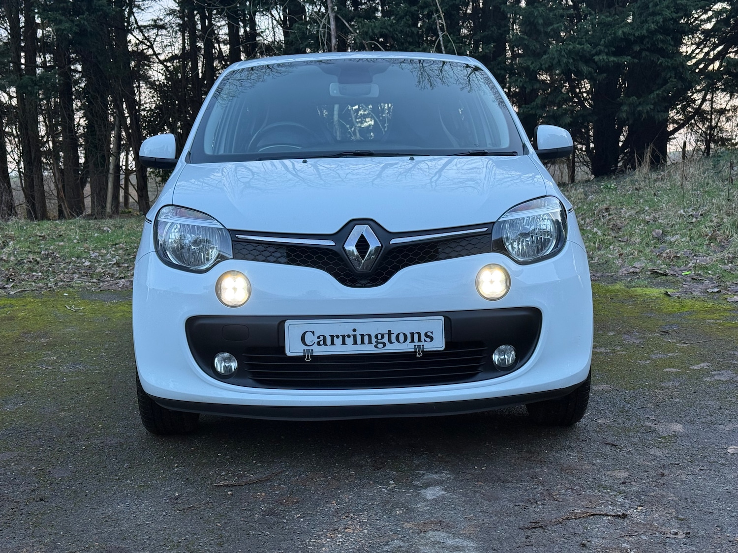 Used Renault Twingo 2015 for sale - 77436349: Photo 2
