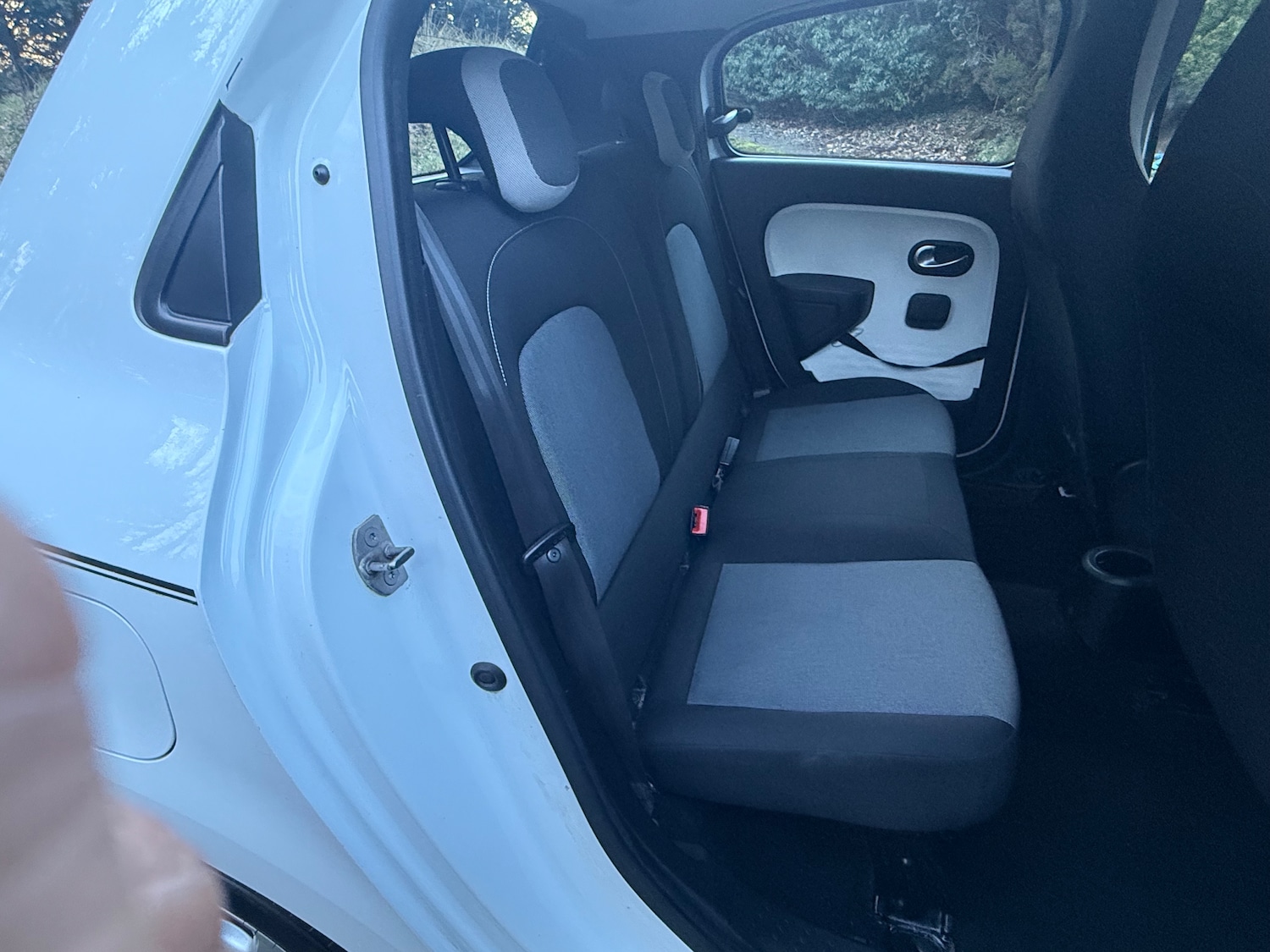 Used Renault Twingo 2015 for sale - 77436349: Photo 21