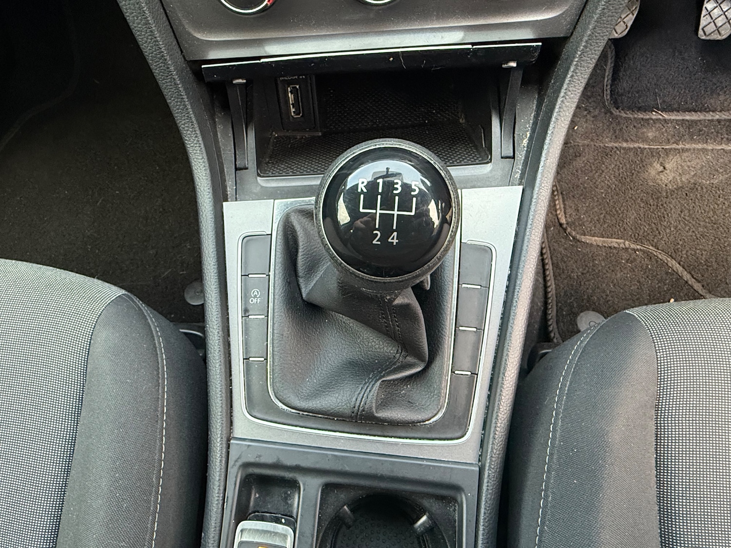 Used Volkswagen Golf 2014 for sale - 77171426: Photo 13