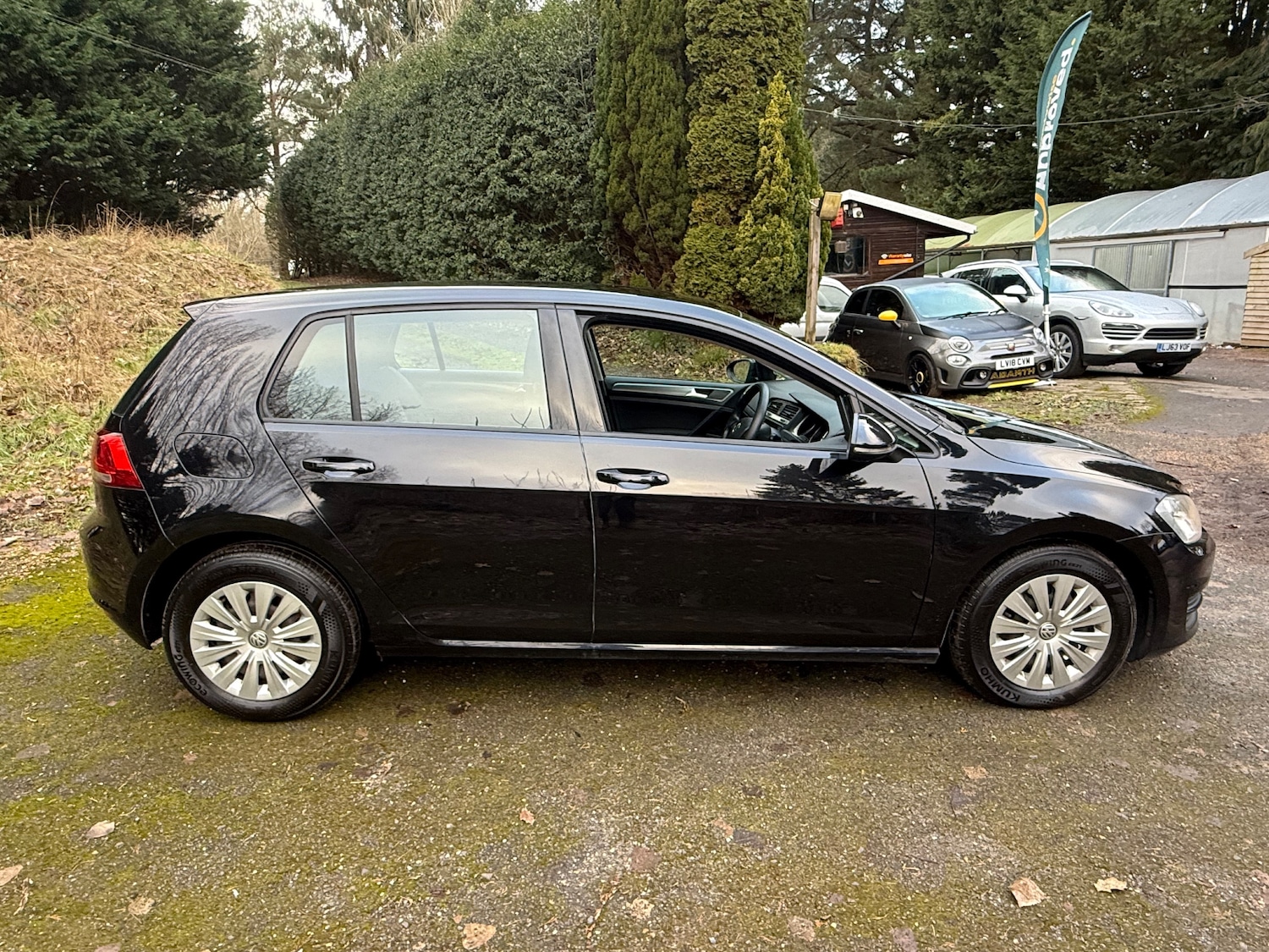 Used Volkswagen Golf 2014 for sale - 77171426: Photo 8