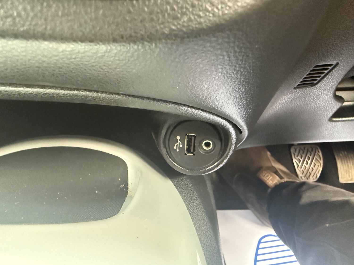 Used Nissan Juke 2012 for sale - 78150431: Photo 15