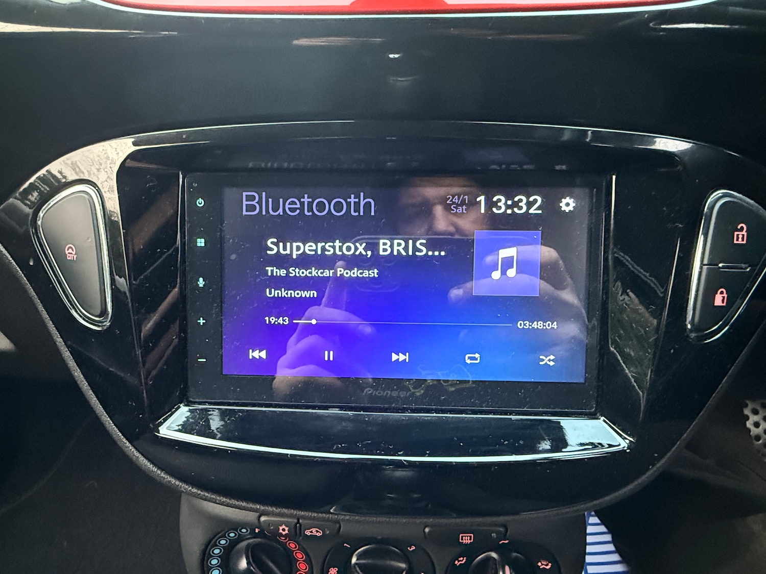 Used Vauxhall Corsa 2015 for sale - 77378286: Photo 18