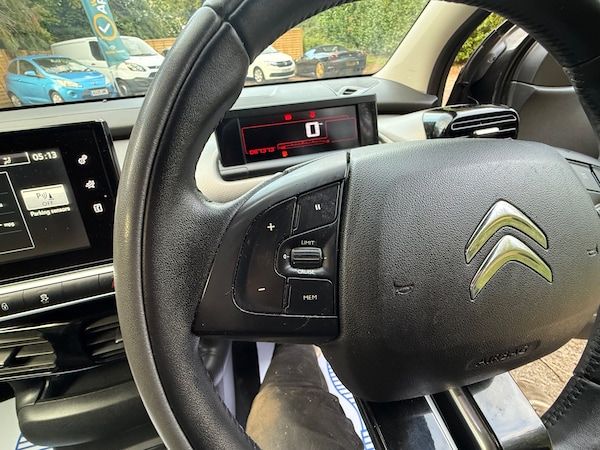 Used Citroen C4 Cactus 2015 for sale - 76219730: Photo 24