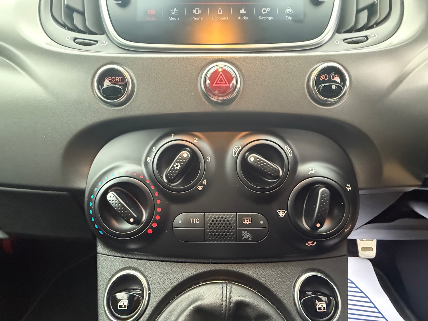 Used Abarth 595 2018 for sale - 77110159: Photo 23