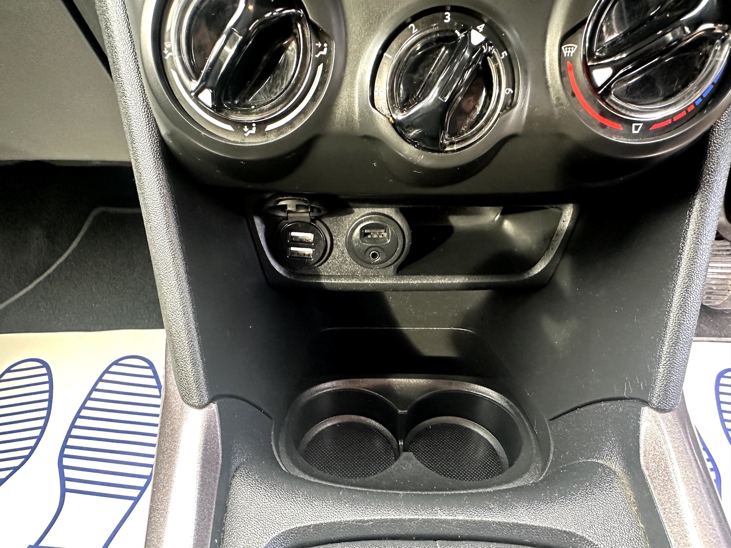 Used Peugeot 2008 2016 for sale - 77110152: Photo 14