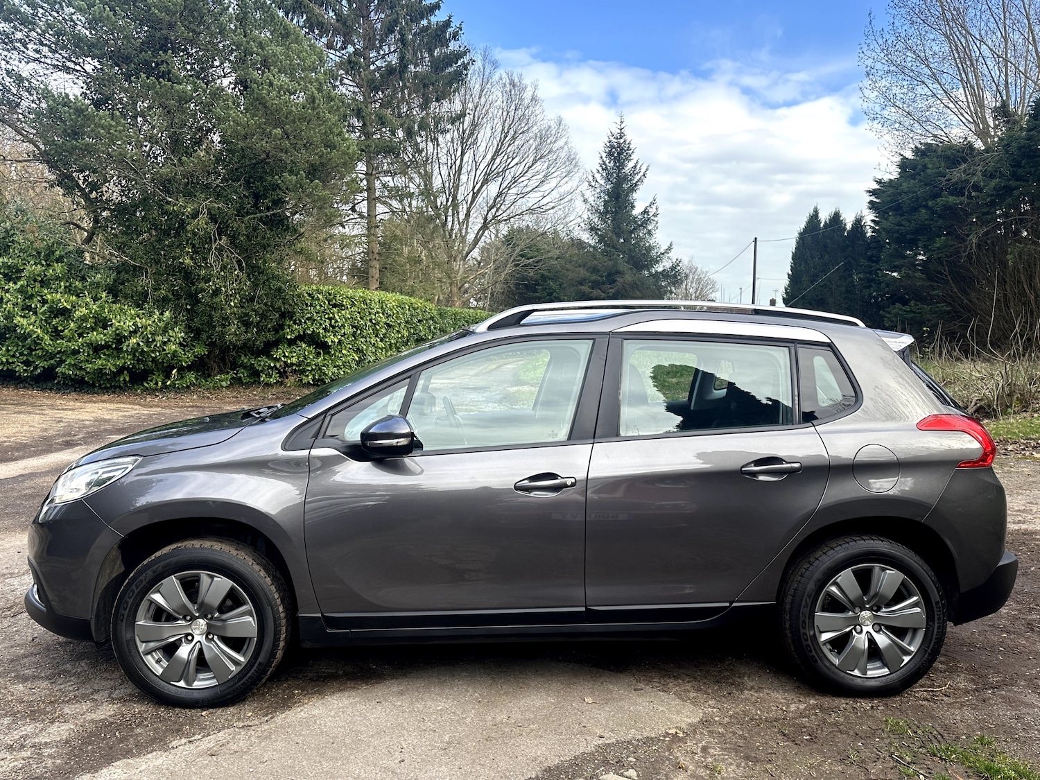 Used Peugeot 2008 2016 for sale - 77110152: Photo 4
