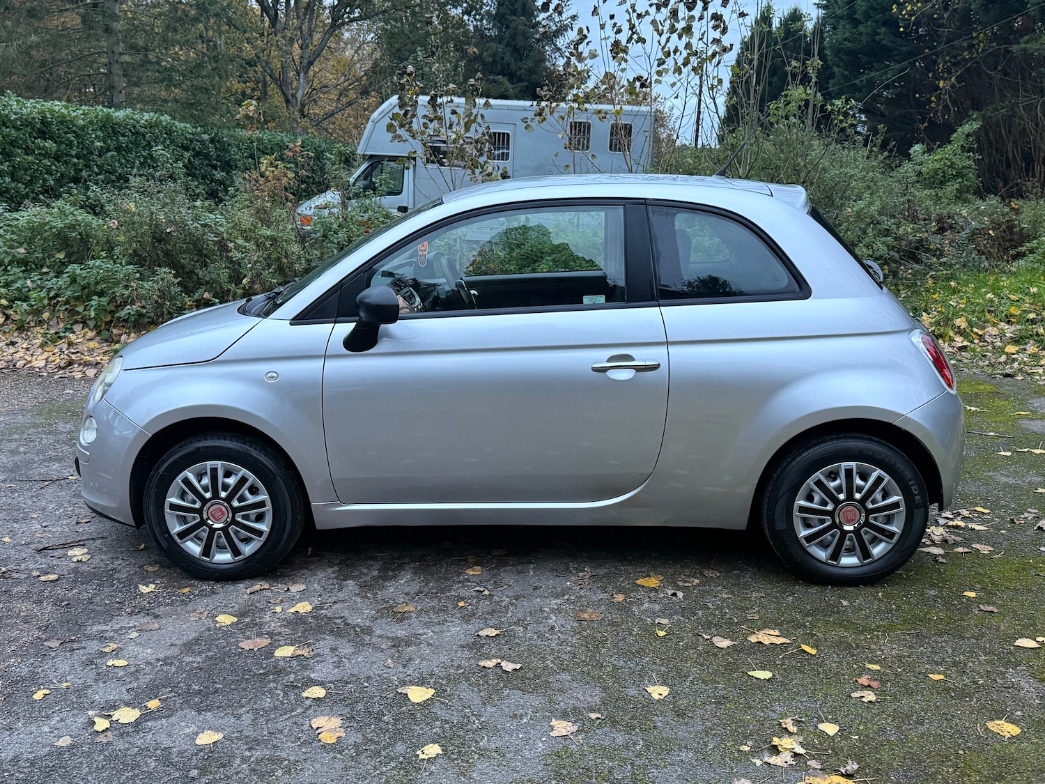 Used Fiat 500 2010 for sale - 77110147: Photo 4
