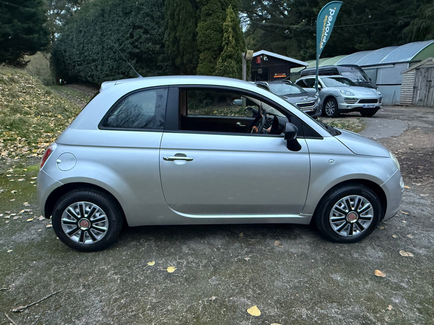 Used Fiat 500 2010 for sale - 77110147: Photo 8