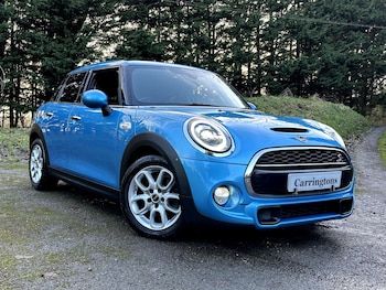 Used MINI Hatch 2018 for sale - 75618300: Photo