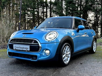 Used MINI Hatch 2018 for sale - 75618300: Photo