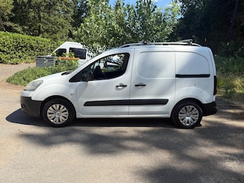 Used Citroen Berlingo 2014 for sale - 79277244: Photo
