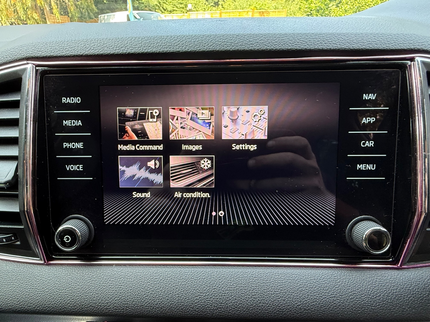 Used Skoda Karoq 2018 for sale - 77110157: Photo 25