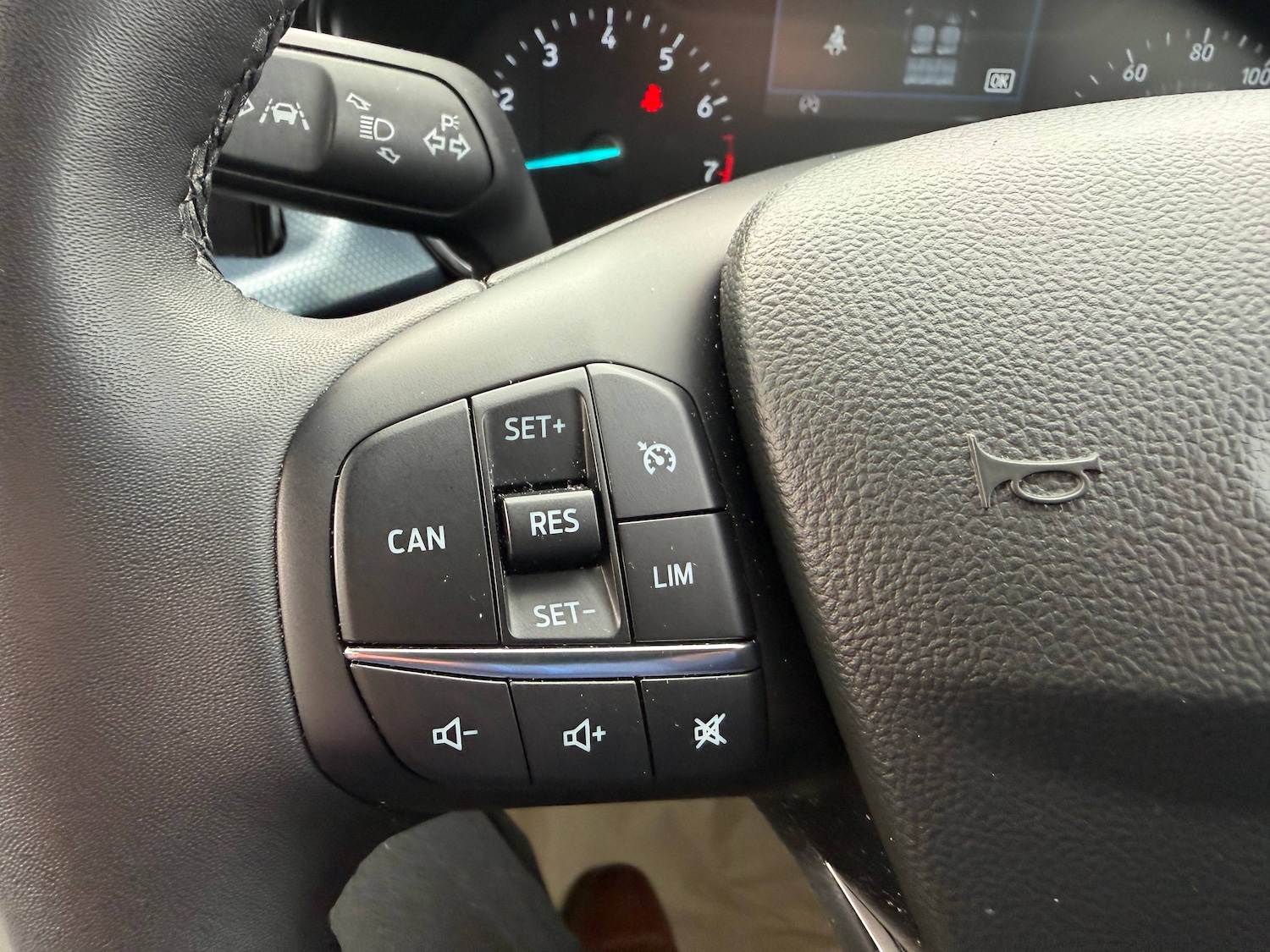 Used Ford Focus 2023 for sale - 77932904: Photo 16