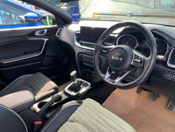 Used Kia Ceed 2023 for sale - 74352810: Photo