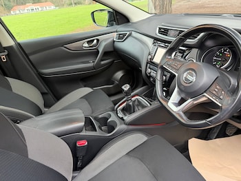Used Nissan Qashqai 2018 for sale - 77062242: Photo