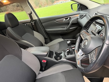 Used Nissan Qashqai 2018 for sale - 77062242: Photo