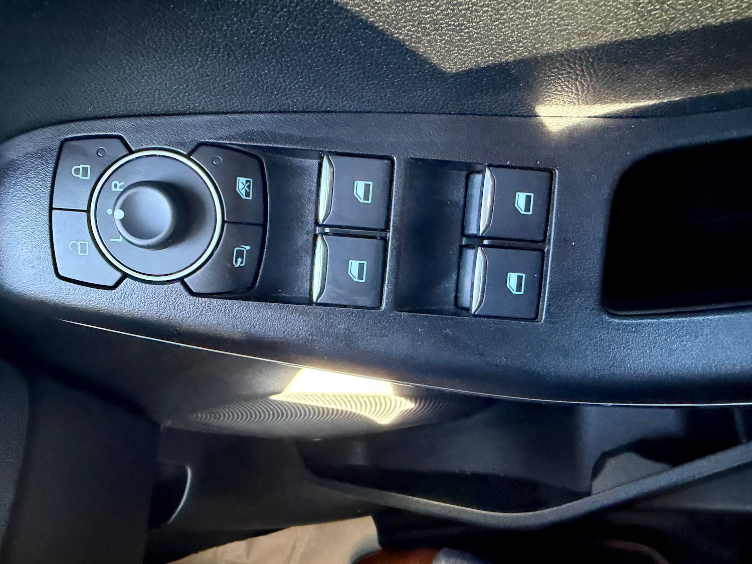 Used Ford Ecosport 2020 for sale - 76478133: Photo 7