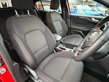 Used Ford Focus 2024 for sale - 77382044: Photo