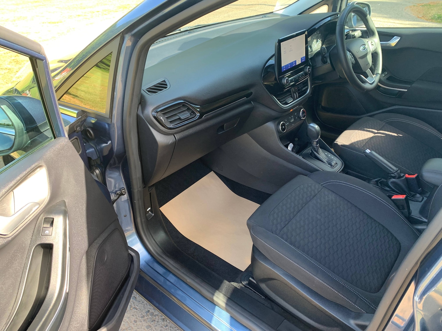 Vehicle 21