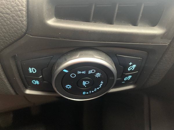 Used Ford Focus 2017 for sale - 76218853: Photo 13